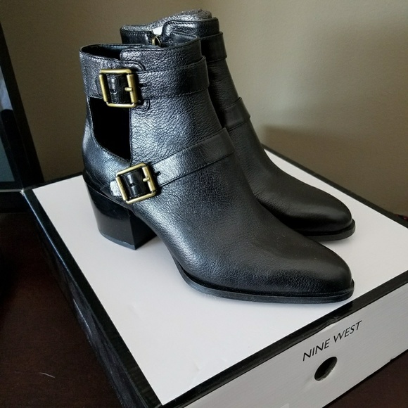 nine west cut out booties